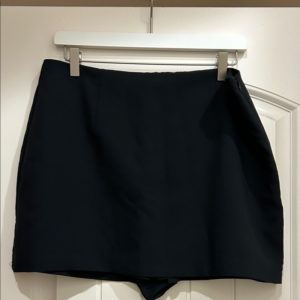 Abercrombie & Fitch Black Skirt